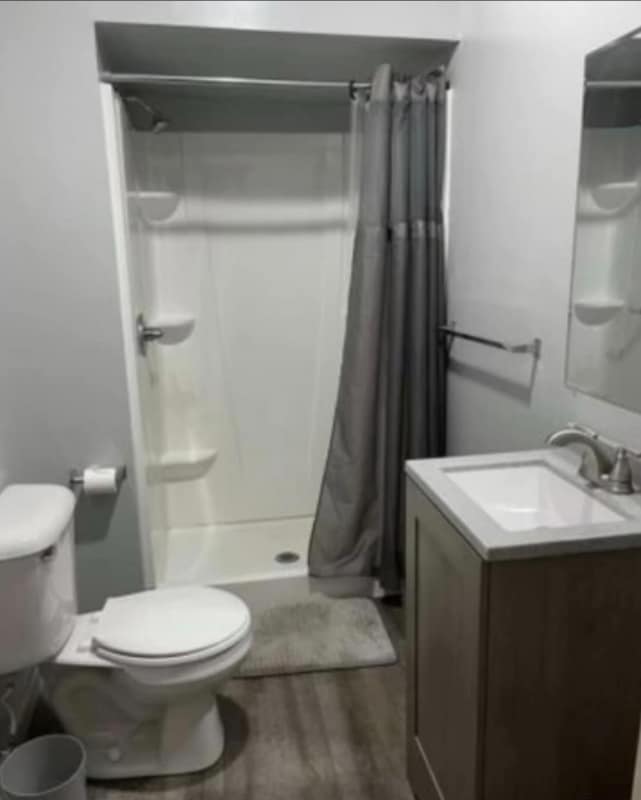 1945 Owen St in Saginaw, MI - Foto de edificio - Building Photo