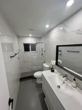 739 SE 12th Ave in Deerfield Beach, FL - Building Photo - Building Photo