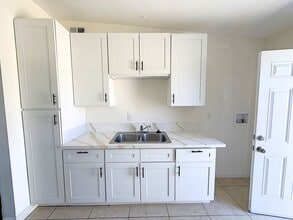 10371 24th St in Rancho Cucamonga, CA - Building Photo - Building Photo