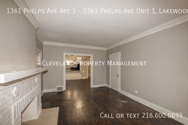 1361 Phelps Ave in Lakewood, OH - Foto de edificio - Building Photo