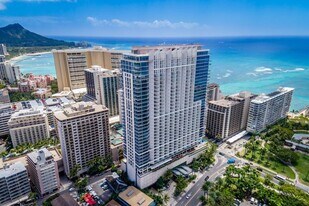 223 Saratoga Rd, Unit 2001 in Honolulu, HI - Building Photo