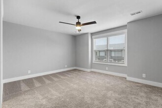 106 Jonathan Wade Cir in Clarksville, TN - Building Photo - Building Photo