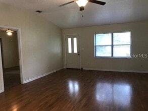 3026 NE 39th Pl in Ocala, FL - Building Photo - Building Photo