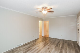 125 Pinevale Dr in Salisbury, NC - Building Photo - Building Photo