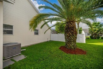 5087 NE 121st Ave in Oxford, FL - Building Photo - Building Photo