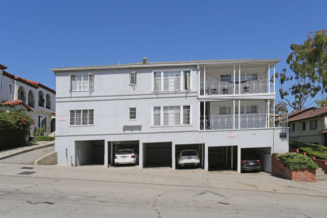 540 LANDFAIR AVE in Los Angeles, CA - Building Photo - Building Photo