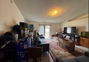 327 Lake Daisy Loop in Winter Haven, FL - Building Photo - Building Photo