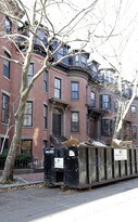 168 W Brookline St in Boston, MA - Building Photo