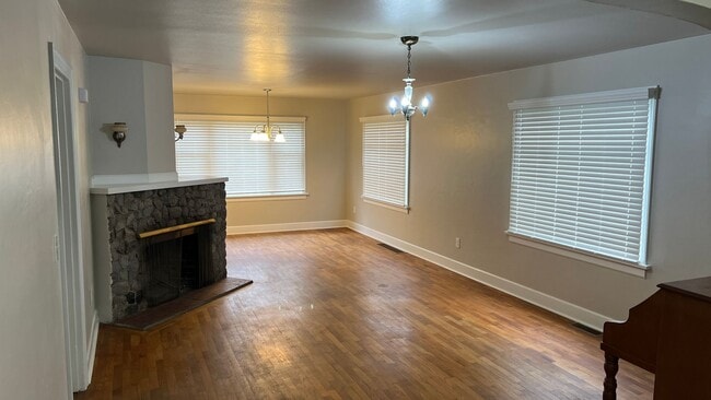 810 S Bay Rd NE in Olympia, WA - Building Photo - Building Photo