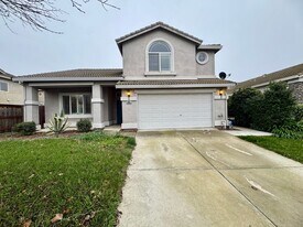 9801 Orino Ct in Elk Grove, CA - Building Photo