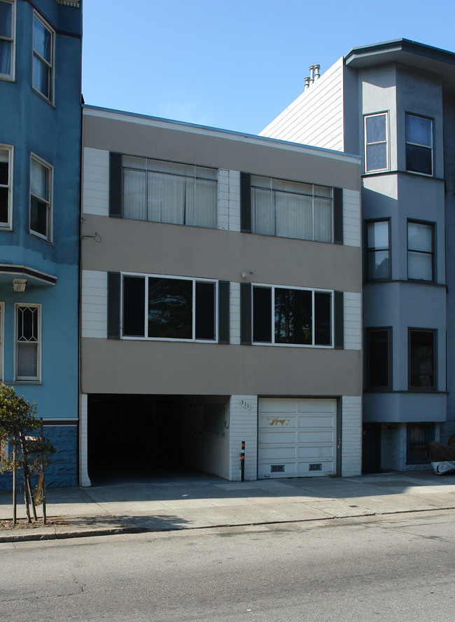 311 Lincoln Way in San Francisco, CA - Foto de edificio - Building Photo