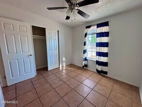 10517 Tareyton St in El Paso, TX - Building Photo - Building Photo