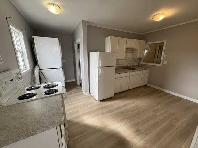 property at 228 Metcalf St