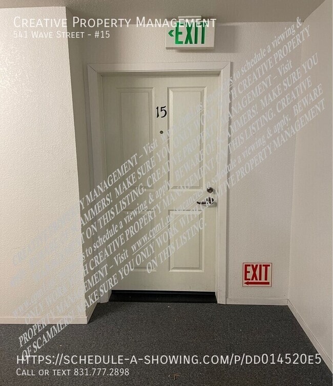 541 Wave St in Monterey, CA - Building Photo - Building Photo