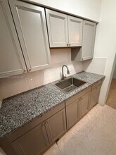 450 Layne Blvd in Hallandale Beach, FL - Building Photo - Building Photo