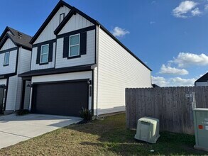 3002 Skyline Mesa Dr in Houston, TX - Building Photo - Building Photo