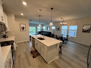 4256 Skyridge Dr in Nashville, TN - Building Photo - Building Photo
