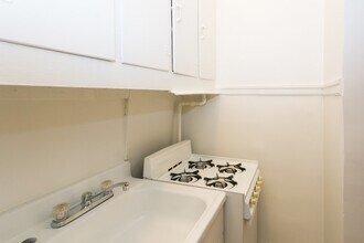 4741 N Paulina St, Unit 1 in Chicago, IL - Foto de edificio - Building Photo