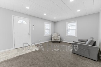 4713 Young Ave in Indianapolis, IN - Building Photo - Building Photo