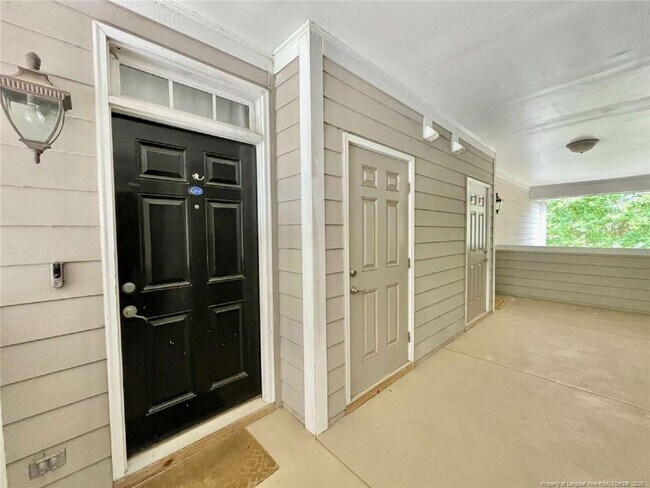 206 Fountainhead Ln in Fayetteville, NC - Building Photo - Building Photo