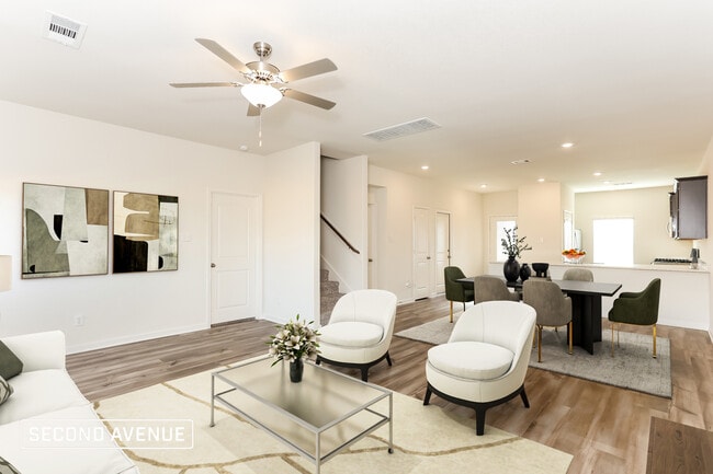 521 Bennie Leonard St in Venus, TX - Building Photo - Building Photo