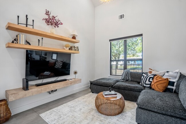 property at 207 Lockwood Dr