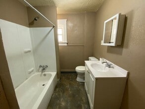 815 Beardsley St in Akron, OH - Building Photo - Building Photo