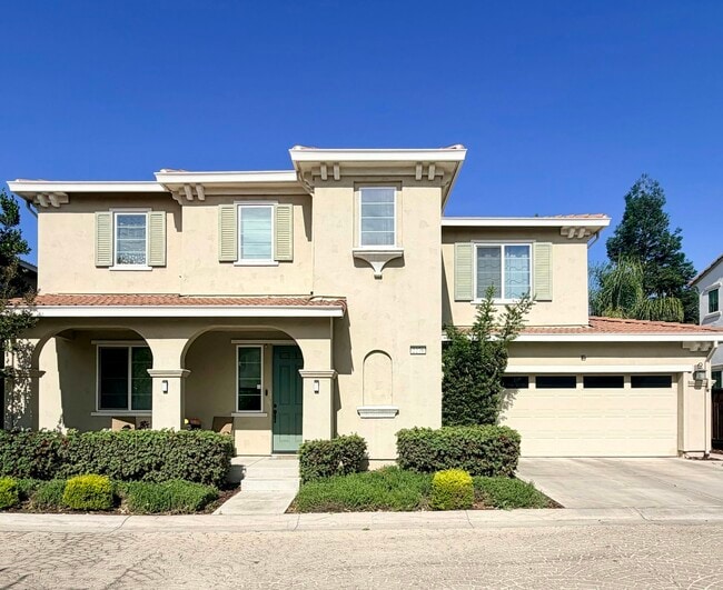 property at 2276 Acero Ct