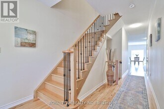1246 Peelar Cres in Innisfil, ON - Building Photo - Building Photo