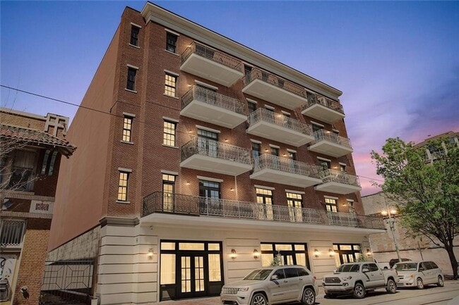 property at 731 St Charles Ave