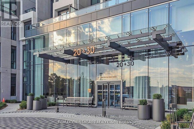 20-2620 Inn On The Pk Dr in Toronto, ON - Building Photo - Building Photo
