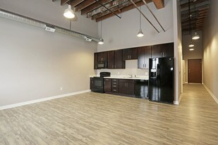 14Forty in Des Moines, IA - Building Photo