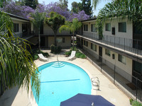 Shannon Apartments in Santa Barbara, CA - Foto de edificio - Building Photo