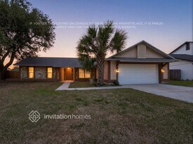1502 Carter Oaks Dr in Valrico, FL - Building Photo