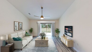 27 Freeland Ln in Palm Coast, FL - Building Photo - Building Photo