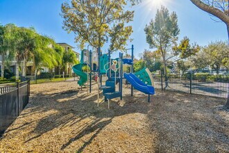 Seasons at Westchase in Tampa, FL - Building Photo - Building Photo