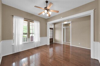 90 W Tapestry Park Cir in Spring, TX - Building Photo - Building Photo