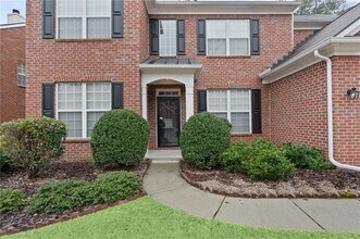4071 Kingsley Park Ln in Duluth, GA - Foto de edificio - Building Photo