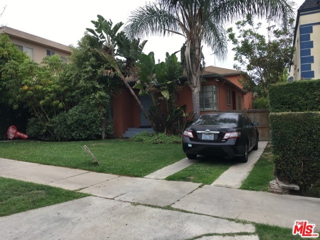property at 1213 S Ogden Dr