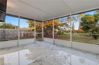 7599 Winged Foot Dr in Ft. Myers, FL - Building Photo - Building Photo