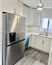 510 NW 47th St in Miami, FL - Building Photo - Building Photo