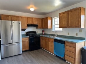 26 Petersburg Ln in Duncannon, PA - Building Photo - Building Photo