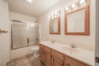 717 Naomi St in Morgantown, WV - Building Photo - Building Photo