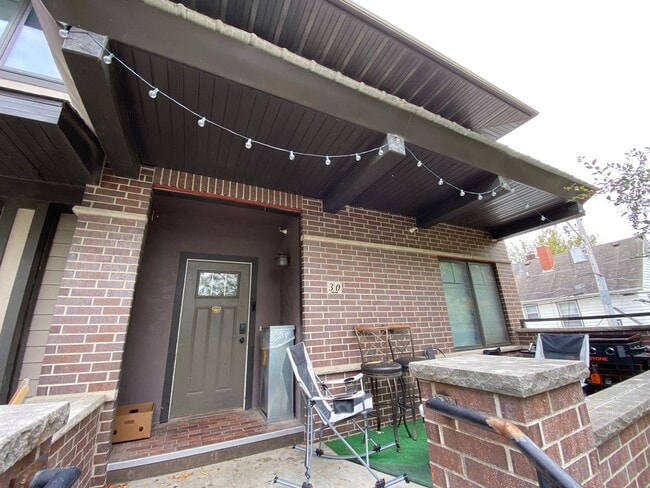 30 N Lucas St in Iowa City, IA - Building Photo - Building Photo
