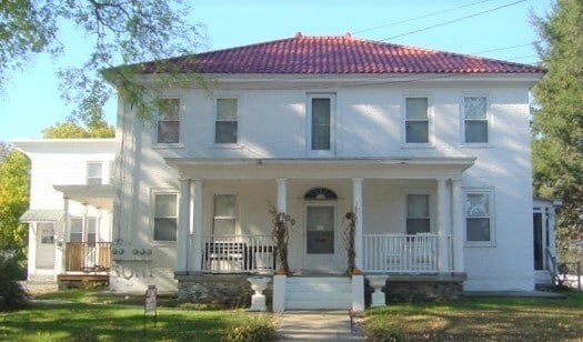 700 Main St, Unit Apt 2 in Leominster, MA - Building Photo - Building Photo