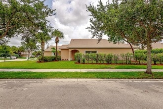 11326 NW 65th Manor in Parkland, FL - Building Photo - Building Photo