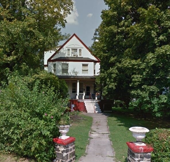 3708 Fairview Ave in Baltimore, MD - Foto de edificio