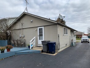 16732 Hobart Ave in Orland Hills, IL - Building Photo - Building Photo