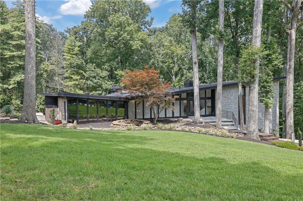 4144 Flintlock Rd NW in Atlanta, GA - Building Photo