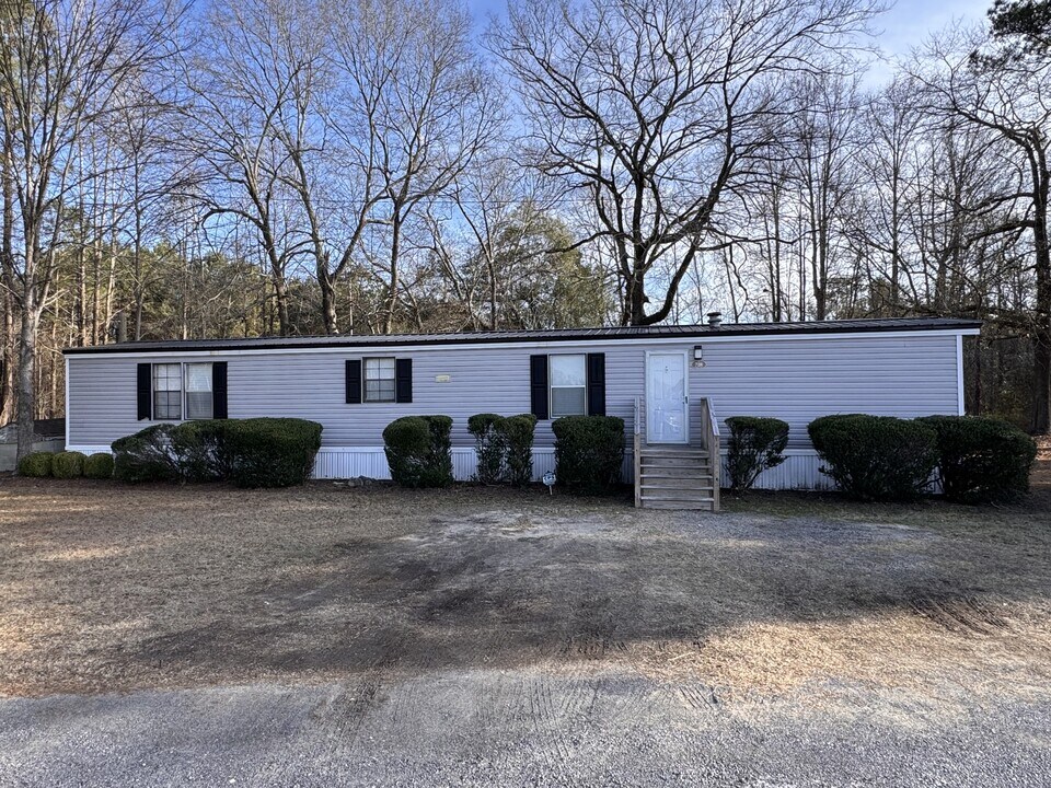 728 Graham Dr in Darlington, SC - Building Photo